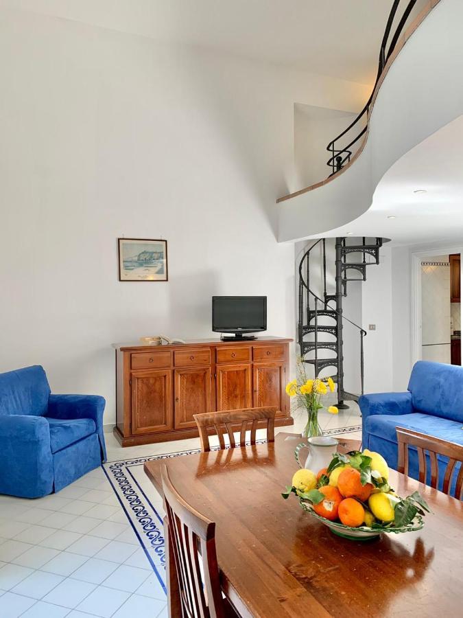 Antico Palazzo Scala Apartment Sorrento Exterior photo